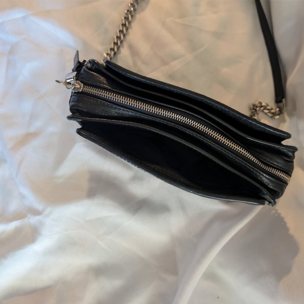 Authenticated Michael Kors Brooklyn Black Leather Saddle Bag Excellent Condition - Picture 6 of 9